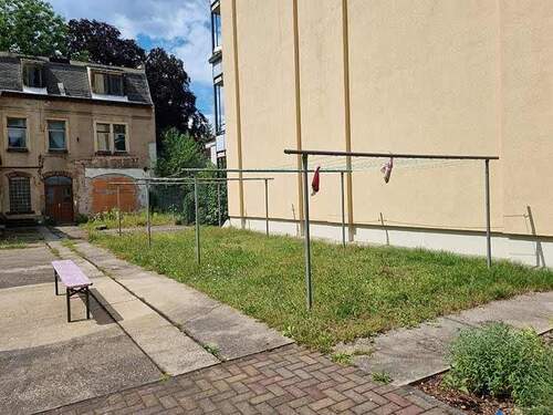 Innenhof / Wäschetrockenplatz - 