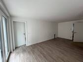 Wohn-und Esszimmer - 2 Zimmer Etagenwohnung in Bad Friedrichshall / Kochendorf (Württemberg)