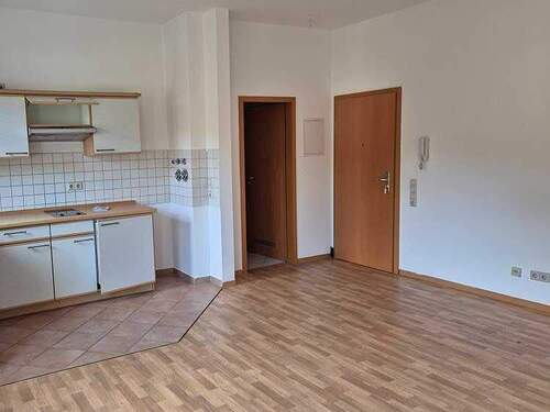 Wohn-, / Schlafbereich - 