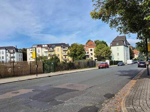 Straßenansicht - Etagenwohnung mit 27,20 m² in Dresden zur Miete