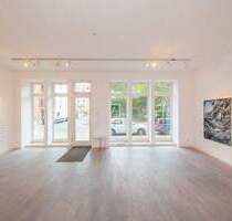 Wohnung und Laden mit großem Schaufenster am Koppenplatz - Berlin Mitte