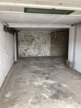 Hausgarage - 