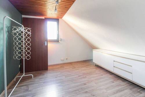 Raum III DG - 