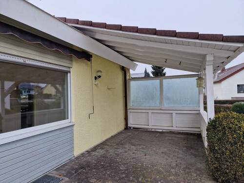 Überdachter Freisitz - 