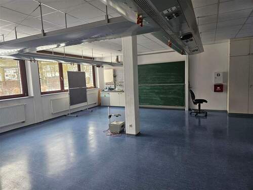 Klassenraum - 