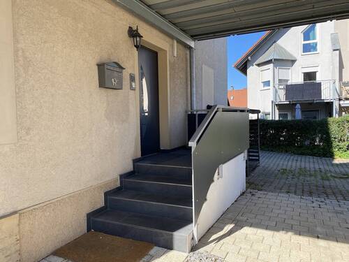 Separater Wohnungseingang - 