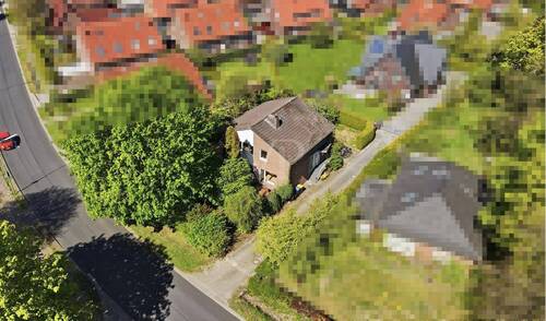 Drohnenaufnahme - 5 Zimmer Einfamilienhaus zum Kaufen in Wilhelmshaven