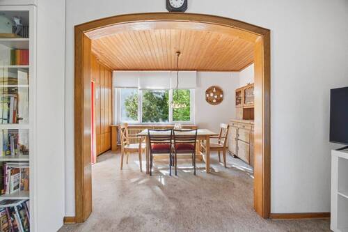 Blick ins Esszimmer - 