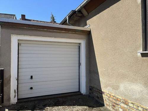 Garage - 