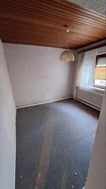 Zimmer im EG neben der Küche.jpg - 