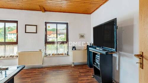 1. OG Wohnzimmer 2 - 