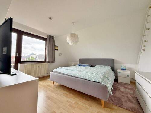 OG / Schlafzimmer - 