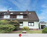 Haus kaufen in Achim – H & T Immobilien - Haushälfte mit zwei vermieteten Wohneinheiten und großem Grundstück!