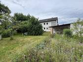 Wohnhaus und Garten - 