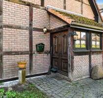 Familienglück im Fachwerkhaus mit Südgarten - Tradition trifft Lebensgefühl - Hamburg Wellingsbüttel Familienglück im Fachwerkhaus mit Südgarten - Tradition trifft Lebensgefühl - Hamburg Wellingsbüttel
