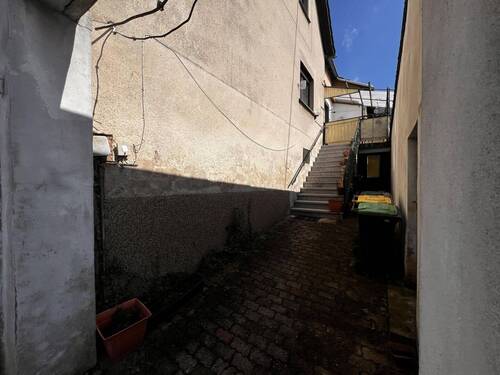Eingang (R.) - 