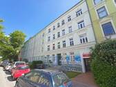 Straßenansicht - 2-Raum-Wohnung in der KTV -mietfrei-