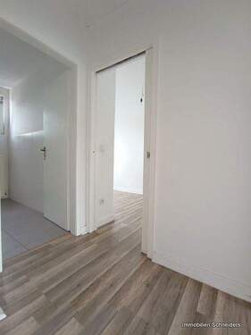 kleine Diele vor dem 3.Zimmer und Bad - 