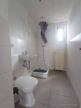 Duschbad mit WC - 