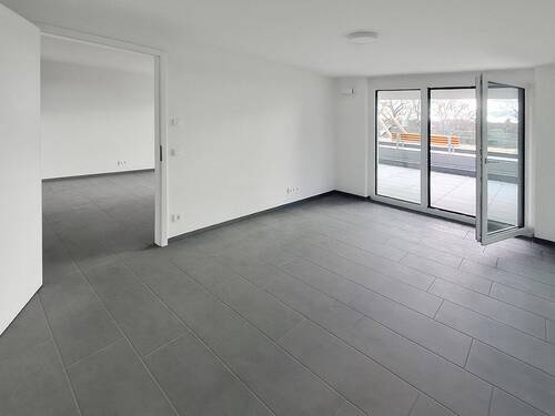 Schlafzimmer mit Terrassenzugang - Etagenwohnung mit 56,00 m² in Sindelfingen zur Miete