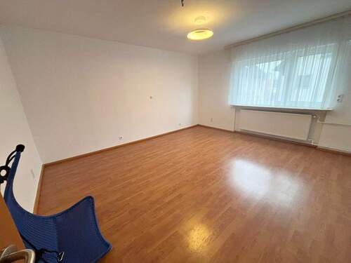 Schlafen 2 Archivbild - 3 Zimmer Etagenwohnung in Rodgau