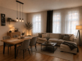 Wohnzimmer OG (virtually staged) - 