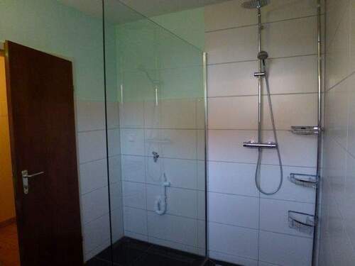 super große Dusche ... - 