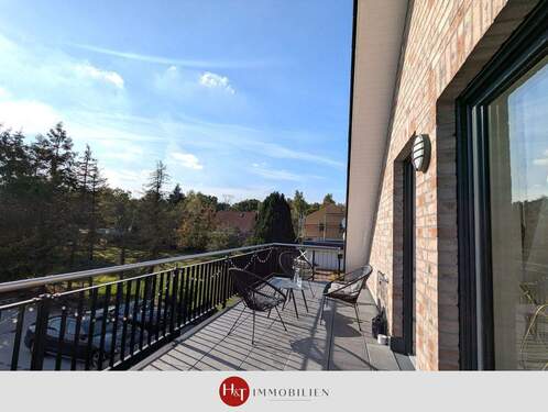 Miete Neubau Wohnung Stuhr-Stelle - H&T Immobilien - Dachgeschoss-Charme mit Weitblick - Wohnen nahe der Steller Heide
