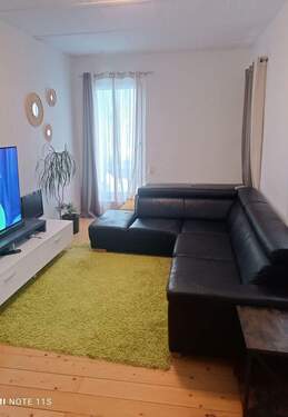 Wohnzimmer - Etagenwohnung mit 80,00 m&sup2; in Neustadt an der Aisch zur Miete