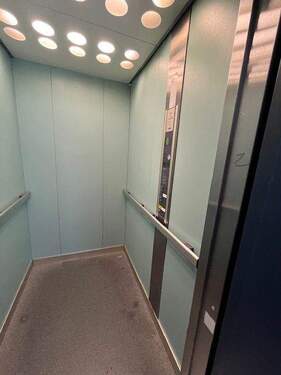 Fahrstuhl - 