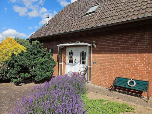 Vor der Haustür.jpg - 