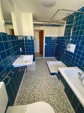 Renoviertes Badezimmer (Beispiel) - 
