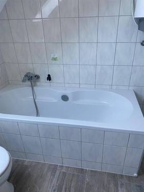 Renoviertes Badezimmer (Beispiel) - 