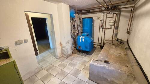 KG Ölzentralheizung - 