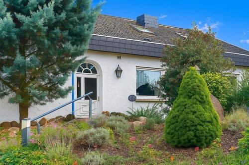 Bild 2 - 5 Zimmer Einfamilienhaus zum Kaufen in Kehl-Neumühl