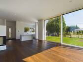 Weitläufiger Wohn-Essbereich - 7 Zimmer Einfamilienhaus in München
