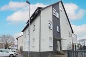 Außenansicht - Großzügige 4-Zimmer-Wohnung mit ausgebautem Dachgeschoss und Stellplatz in Toplage von Schorndorf!