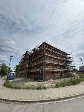 Aktueller Zustand seitlich - Etagenwohnung mit 83,00 m² in Wolfenbüttel zur Miete