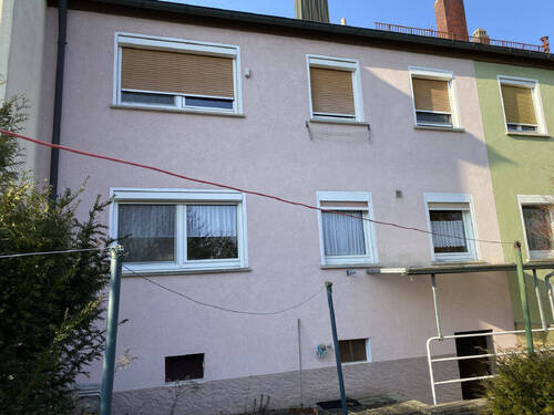 Bild2 - 3 Zimmer Reihenmittelhaus zum Kaufen in Neustadt/Aisch