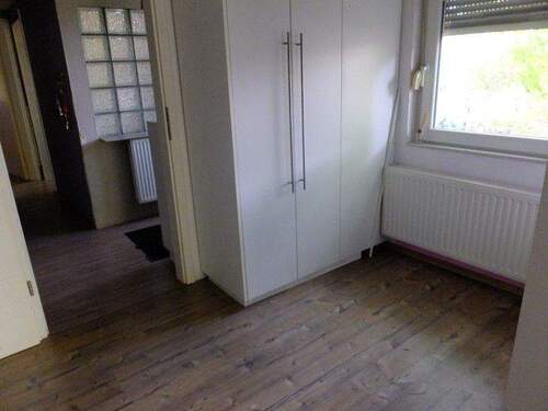 Schlafhaus mit Einbauten - 