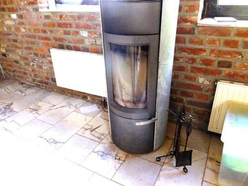 Ofen mit Aussenkamin - 