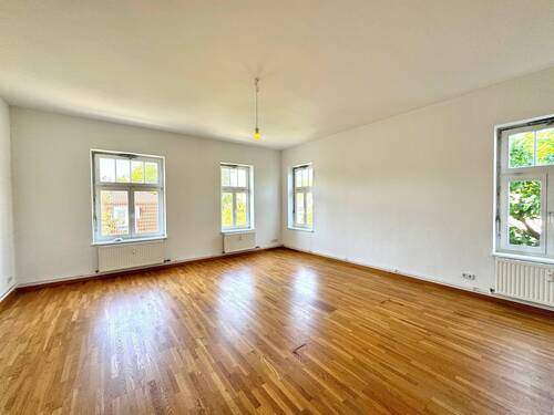 Hauptschlafzimmer im hinteren Bereich der Wohnung​ - 