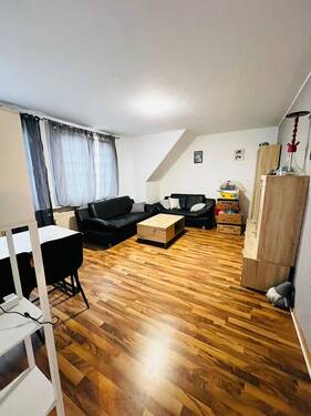 Wohnzimmer - Etagenwohnung mit 78,00 m&sup2; in Reppenstedt zum Kaufen