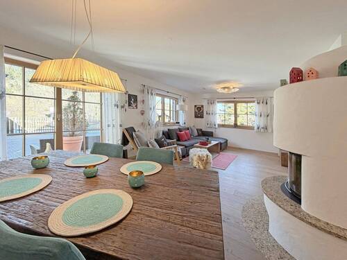 Wohnzimmer - 5 Zimmer Doppelhaushälfte zum Kaufen in Garmisch-Partenkirchen