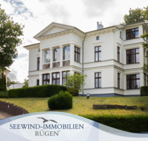 Charmante Ferienwohnung mit Kamin, Loggia & privater Terrasse - Ihr Rückzugsort in Heringsdorf!