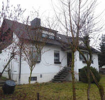 Einfamilienhaus mit Einliegerwohnung jetzt verfügbar! - Scheinfeld