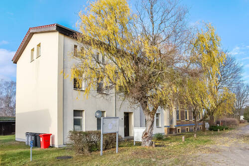 Hausansicht - 1 Zimmer Mehrfamilienhaus, Wohnhaus in Friedland OT Weichensdorf