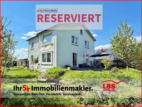 Ansicht - Großzügiges Einfamilienhaus mit großen Garten in zentraler Lage