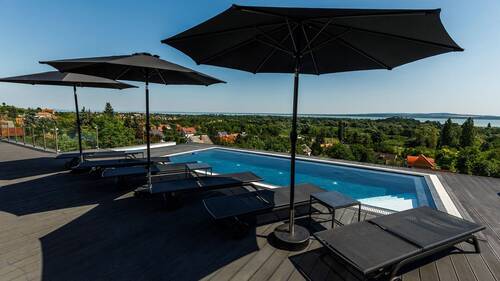 Swimmingspool - 