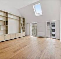 Bezugsfertige Dachgeschosswohnung nahe Schloßstraße - Berlin Steglitz